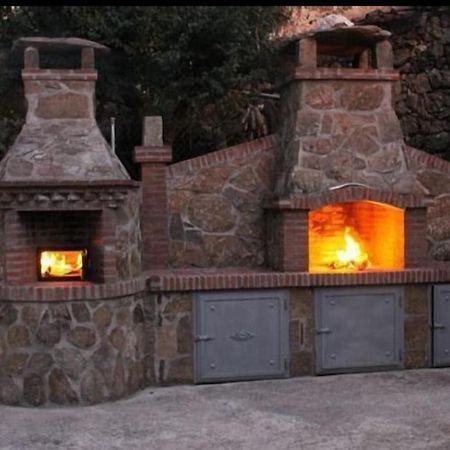 El Cauce Villa Navaluenga Exteriör bild
