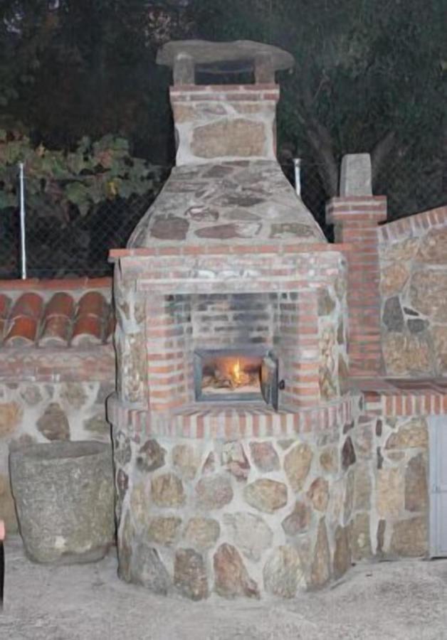 El Cauce Villa Navaluenga Exteriör bild