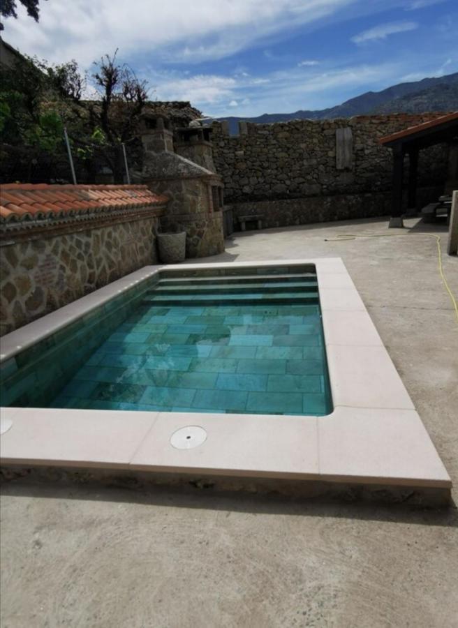 El Cauce Villa Navaluenga Exteriör bild